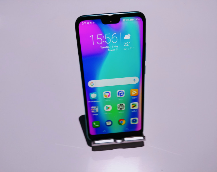 Honor 10 erstes Smartphone unter 500 Euro mit Fingerabdrucksensor unter dem Glas Digitalweek.de